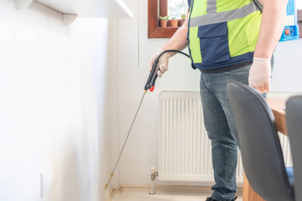 Best Exterminator Services  in Lanham, MD